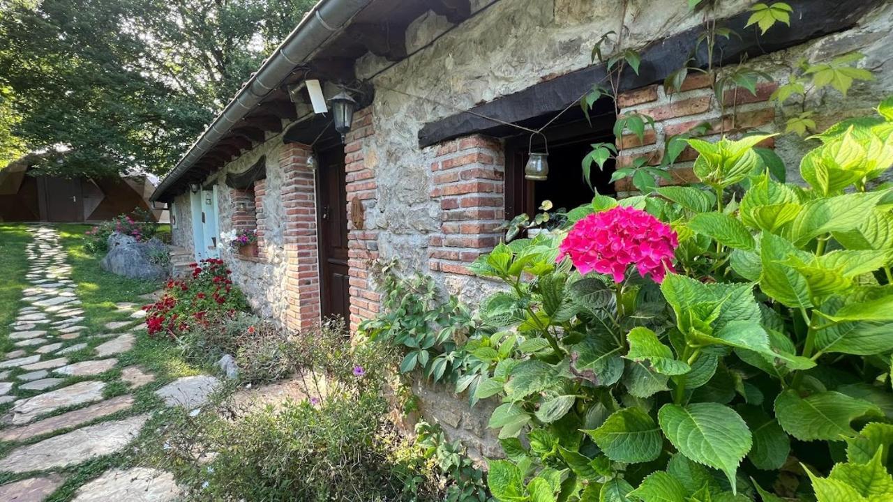 Los Acebos De Pena Cabarga, Cupula Experiencias Sobremazas Luaran gambar